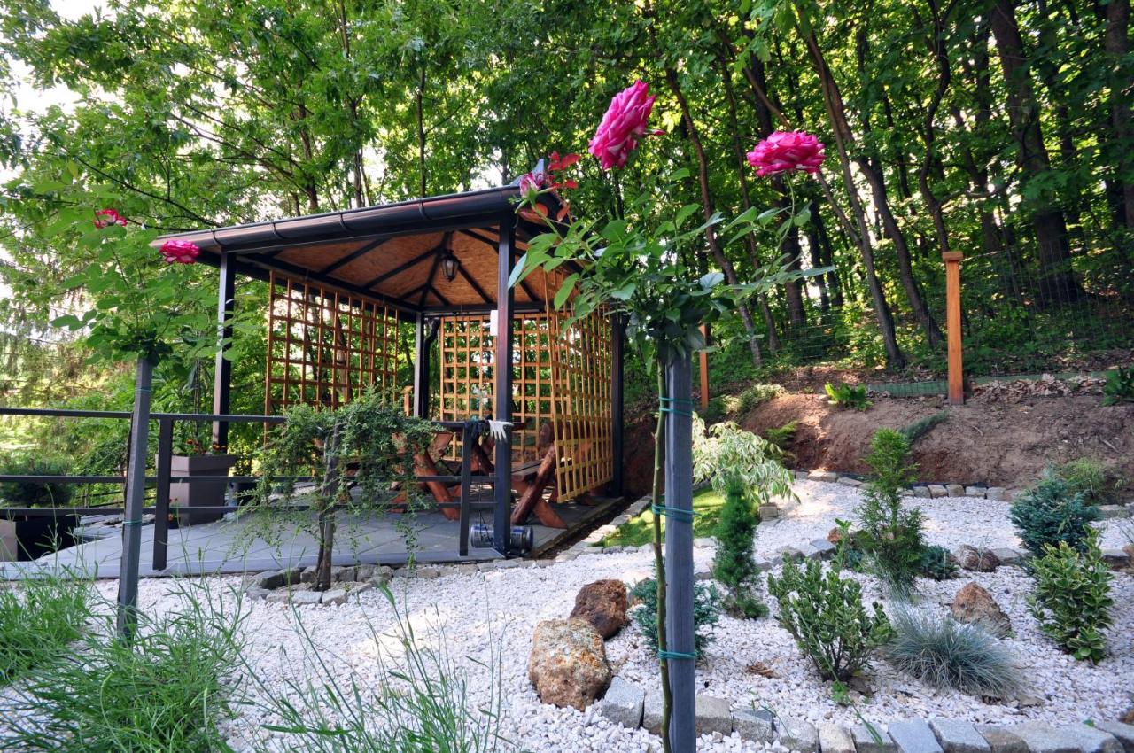 Stil Park Apartmani Vrnjačka Banja Buitenkant foto