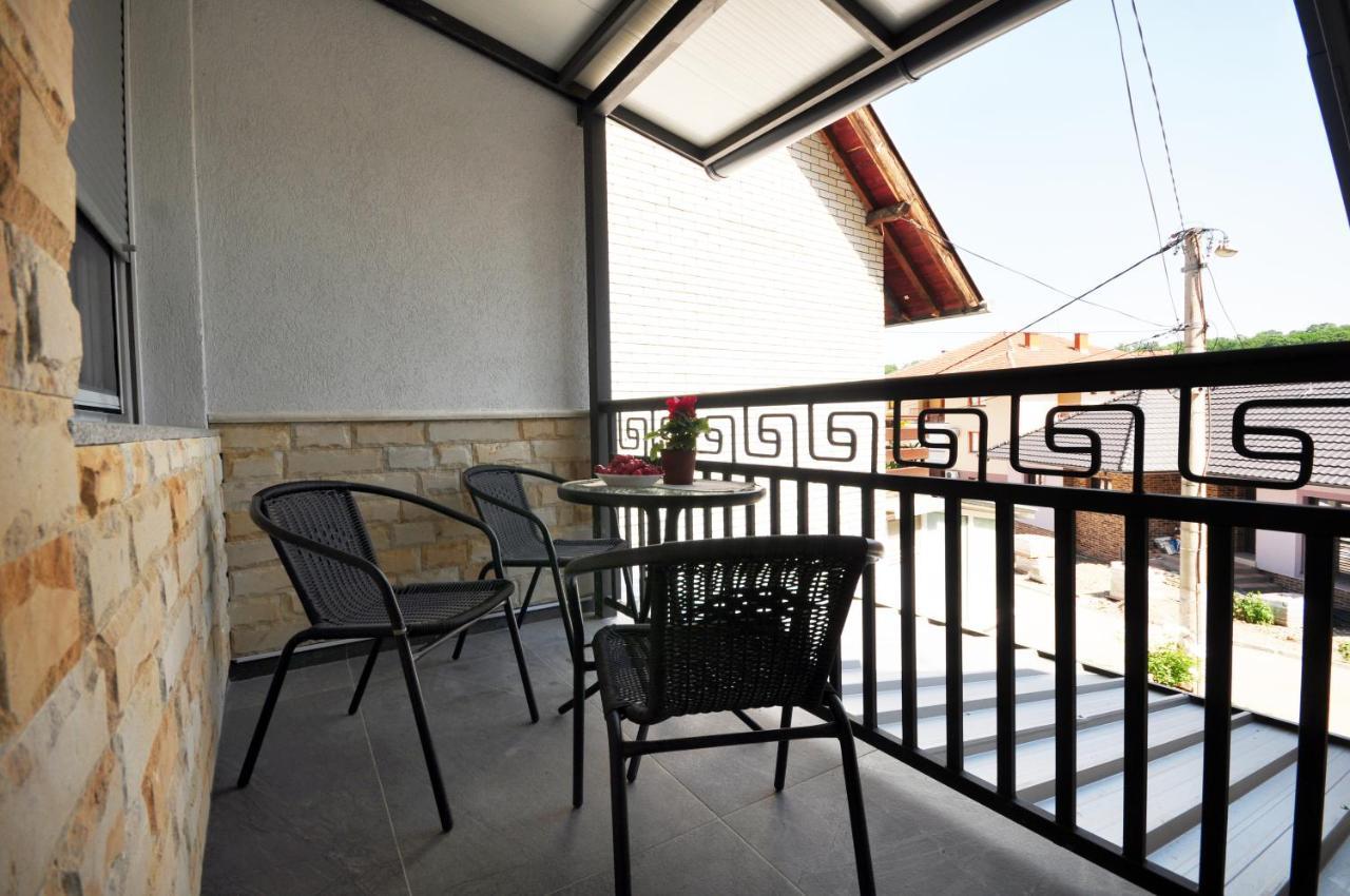Stil Park Apartmani Vrnjačka Banja Buitenkant foto